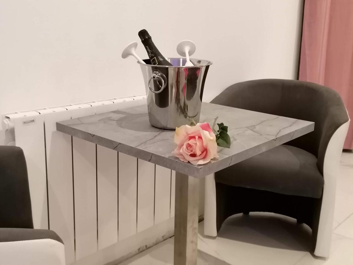 Jacuzzi Romantique 15 Min Etretat 2 Fécamp Dış mekan fotoğraf